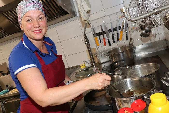 Victoria Stubinger hatte in der Küche alle Hände voll zu tun!