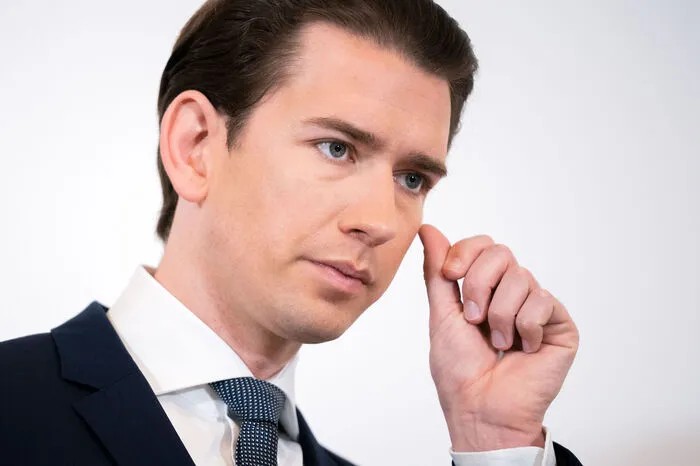 "Das Virus wird Krankheit, Leid und Tod für viele Menschen in unserem Land bedeuten." - Kurz bereitet Österreich auf Schlimmes vor.