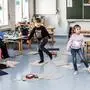 Bisher kamen nur wenige Kinder, wie hier in der Klagenfurter Rennerschule, zur Betreuung