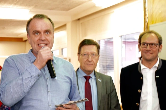 „Wir freuen uns über diese ganz besondere Einrichtung, in der Jung und Alt unter einem Dach gemeinsam Zeit verbringen“, so der Rektor der Diakonie de La Tour, Pfarrer Hubert Stotter.