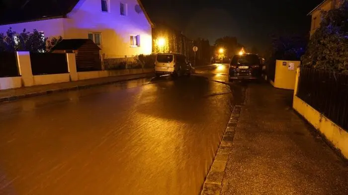 Die Unwetter wüteteten im Bezirk Neunkirchen in Niederösterreich - Klicken Sie sich durch die Bilder!