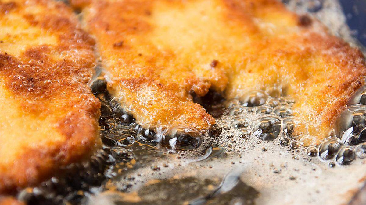 Voitsberger glaubte, die Wohnung eines Nachbarn stehe in Brand - dabei hatte der ein Schnitzel in der Pfanne (Sujetfoto)