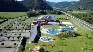 Luftbild, Steiermark, Frohnleiten, Freizeitzentrum, Freibad, Eishalle,luftaufnahme,sujet, luftaufnahme, luftbild