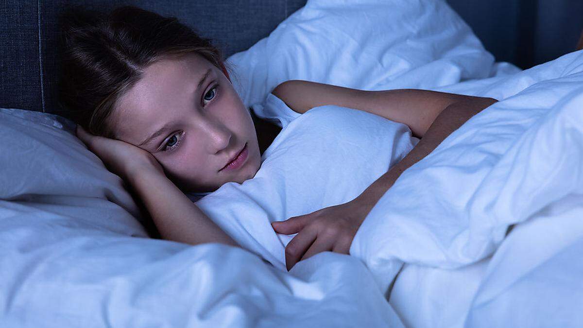 Rund jeder dritte Sechs- bis 14-Jährige und fast jeder zweite 15- bis 18-Jährige hat Schlafstörungen
