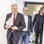 Wirkte Dienstag wieder gelöster: Peter Kaiser mit Geschäftsführer Andreas Sucher und LH-Sprecher Andreas Schäfermeier