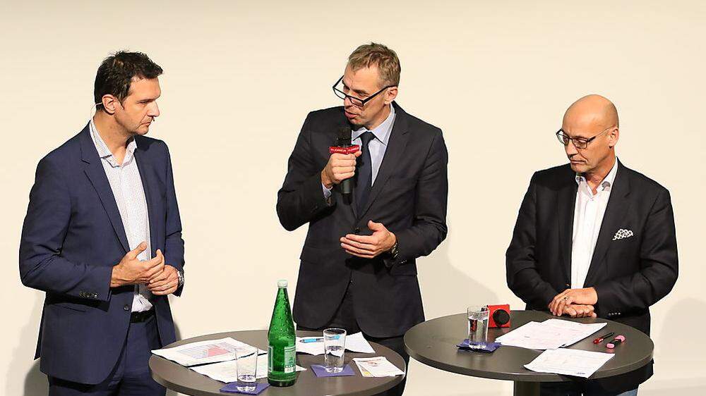 Hausherr Martin Tschandl (Mitte) diskutierte mit Markus Tomaschitz (links) und Karl-Heinz Snobe 