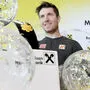 Marcel Hirscher und ein - kleiner Teil - seiner Trophäen