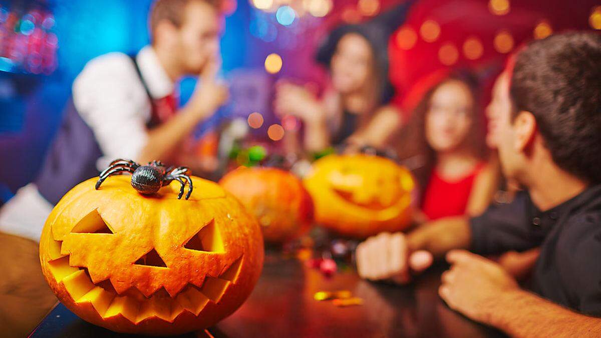 Auch zu Halloween gilt: Abstand halten und Auflagen einhalten