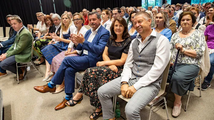 Klicken Sie sich durch die Bilder!