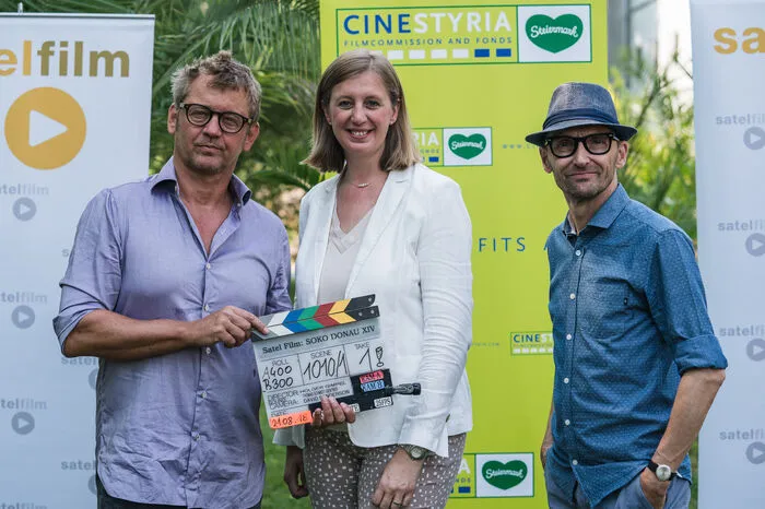 Beim Dreh schauten am Dienstag auch Produzent Heinrich Ambrosch (Satel), Landesrätin Barbara Eibinger-Miedl und Cinestyria-Geschäftsführer Enrico Jakob vorbei.