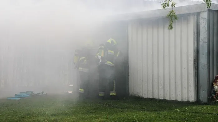 Impressionen vom Einsatz der Feuerwehren.