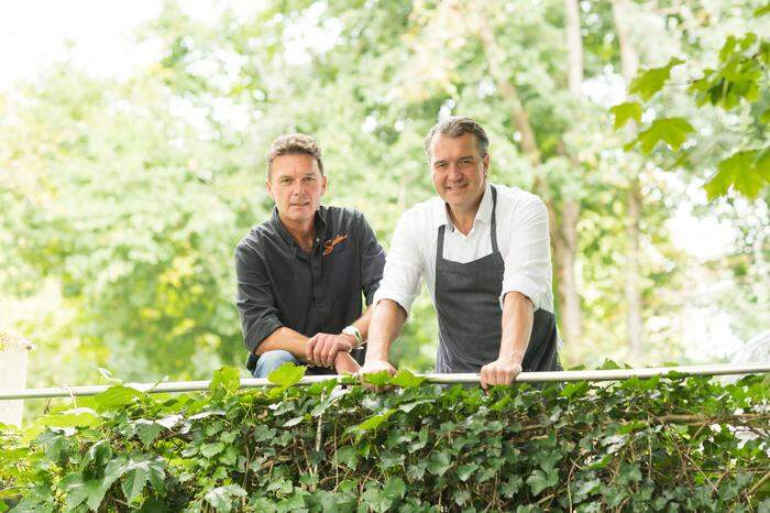 Michael (links) und Wolfgang Sicher vom Restaurant Sicher in Tainach 