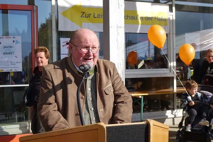 Karl Regula, Obmann der Leistungsschau, begrüßte die Ehrengäste.
