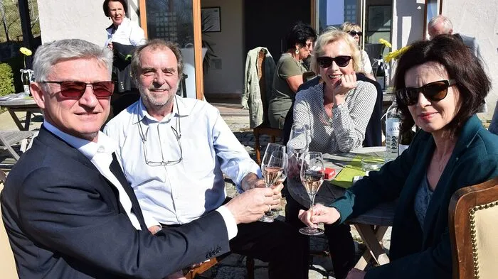 Zur schon traditionellen Jahrgangspräsentation stellte das Weingut Erich &amp; Walter Polz auf dem Graßnitzberg in Spielfeld vier neue Weine des Jahrganges 2018, sowie Orts- und Riedenweine bei strahlendem Frühlingswetter vor.