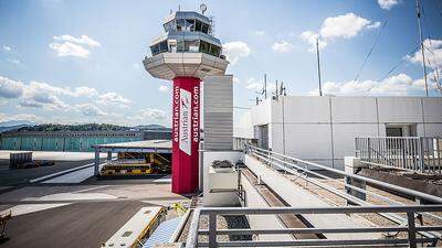 Der Klagenfurter Flughafen kämpft 2016 wieder mit sinkenden Passagierzahlen 