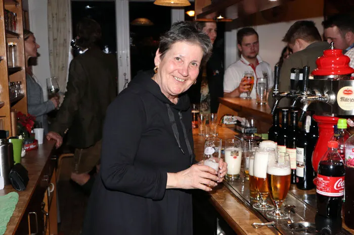 Die Wirtin Heidi Hochsteiner hatte alle Hände voll zu tun!