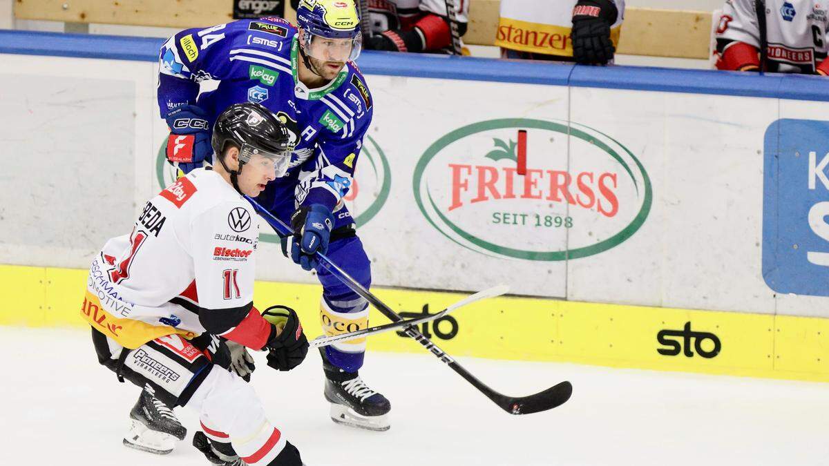 Desjardins (hinten) wurde schon nach zweieinhalb Minuten gegen die Pioneers aus dem Spiel genommen