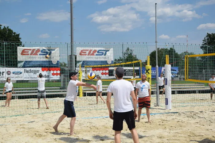 Als Sieger der Volleyballdisziplin ging das Team der Elektro-Regeltechnik Steiner aus dem Turnier. Die zusätzliche Disziplin, die Spritzerwertung, gewann der Weinbau Pack.