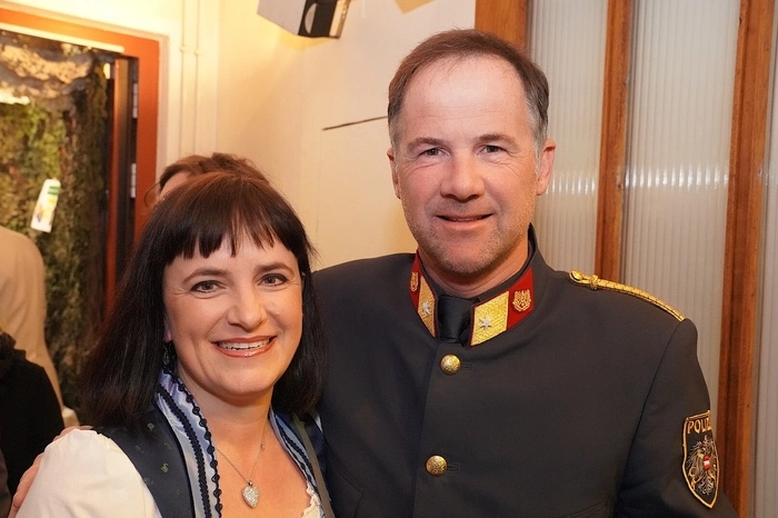 Der stellvertretende Bezirkspolizeikommandant Hannes Micheler mit Gattin Doris.