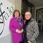 Angela Weber (links im Bild) und Neo-Pensionistin Gabriele Pock