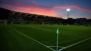 LEOBEN,AUSTRIA,06.OCT.23 - SOCCER - ADMIRAL 2. Liga, DSV Leoben vs SV Lafnitz. Image shows overview of Donawitz Stadion during sunset.
Photo: GEPA pictures/ Avni Retkoceri