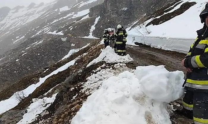 Hier kam der Lader vom Weg ab