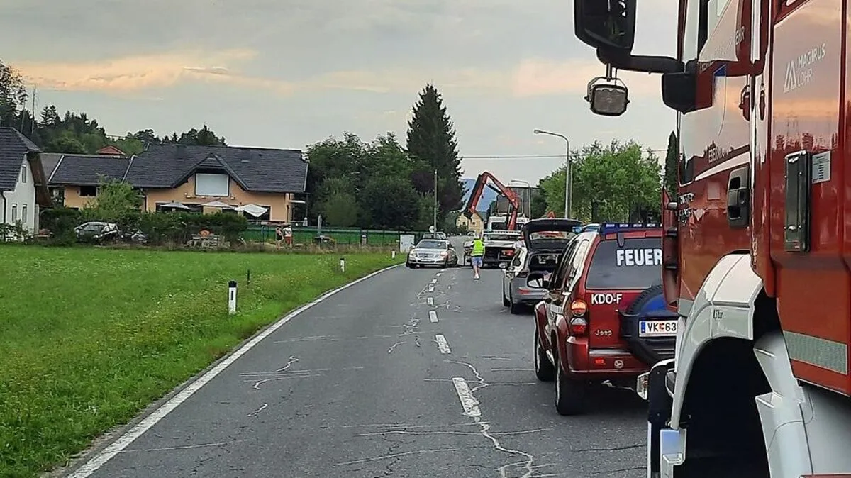 Zwei Feuerwehren waren mit den Bergearbeiten beschäftigt