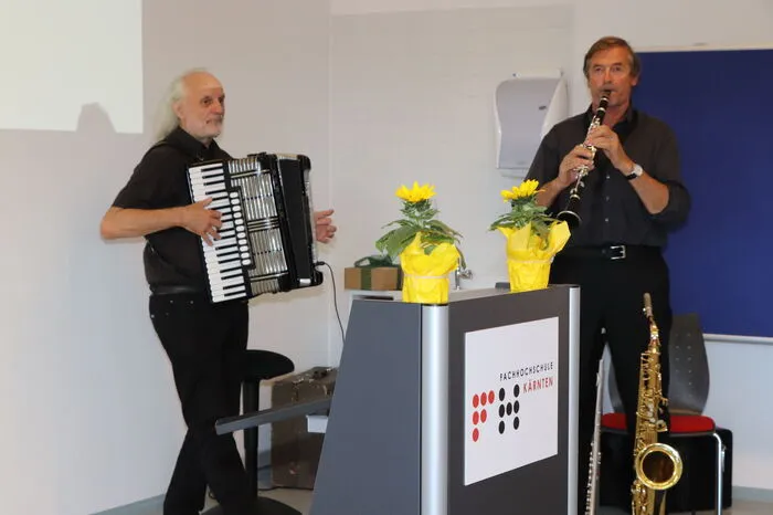 Musikalisch umrahmt wurde die Veranstaltung von dem "Duo Da Capo".