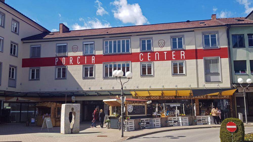 Das Porcia Center am Neuen Platz. Hier befindet sich das neue Test- und Impfzentrum von Spittal.