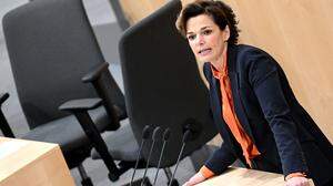 Laut Pamela Rendi-Wagner (SPÖ) habe die Regierung im Kampf gegen die Teuerung &quot;versagt&quot;