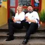 Ingrid und Gottfried Bachler vor ihrem Restaurant in Althofen