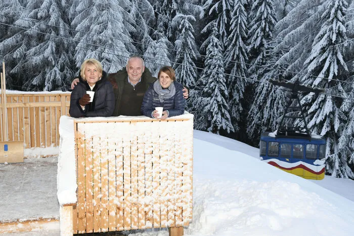 Eine kleine Terrasse lädt zum Blick in die Ferne