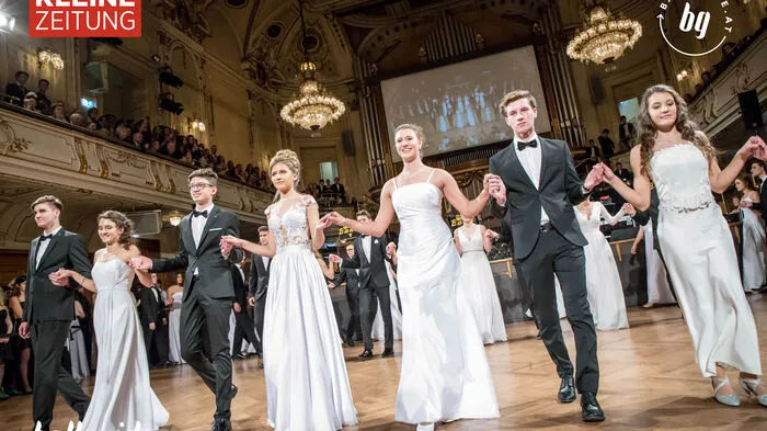 Hunderte begeisterte Balltiger amüsierten sich beim Maturaball der GIBS im Congress prächtig. Gefeiert wurde unter dem Motto, Around the World in 8 Years - Maturaball BG GIBS 2017 bis in den frühen Morgen. Klicken Sie sich durch die Bildergalerie!