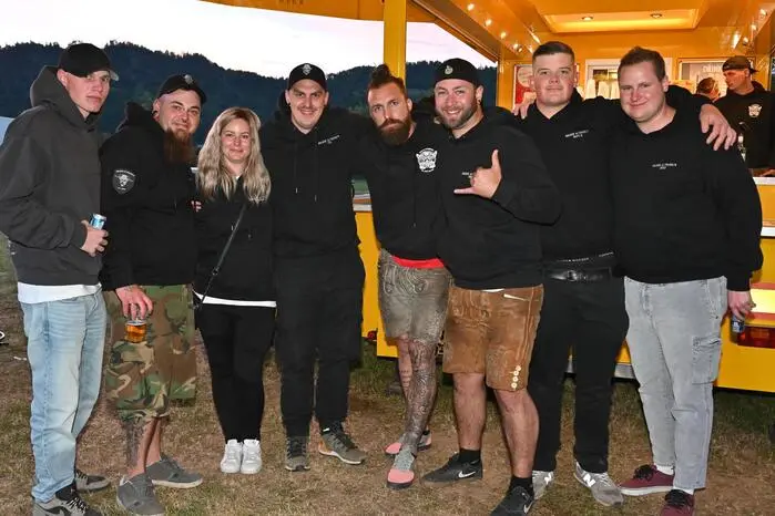 Auch die Melker Au-Teufel aus Niederösterreich ließen sich das Fest nicht entgehen und reisten mit einer größeren Gruppe an.