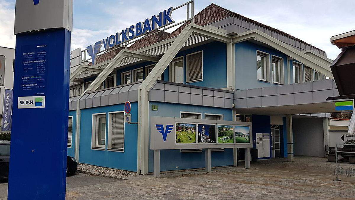 Am Volksbank-Standort in Köflach wurde die Belegschaft corona-bedingt in zwei Teams aufgeteilt