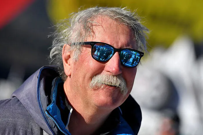  Ferdinand Hirscher (Vater/Betreuer): Ferdinand Hirscher ist in erster Linie Vater, bringt aber auch enormes Trainer-Know-how mit. Hirscher Senior ist Skilehrer und steht in engem Kontakt mit Pircher und den Serviceleuten.