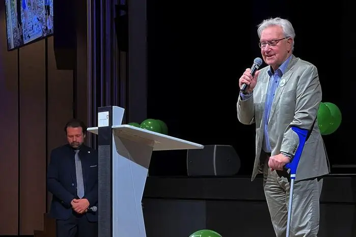 Bestückt sind die Routen mit einer Fülle an Stationen, die ein außergewöhnliches Natur- und Freizeiterlebnis garantieren“ berichtete Regierungskommissär Franz Jost stolz im Rahmen der Projektvorstellung. 