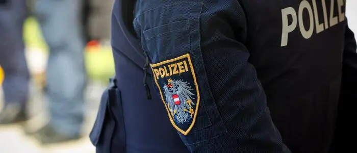 Der Polizist ist seit August suspendiert (Symbolfoto)