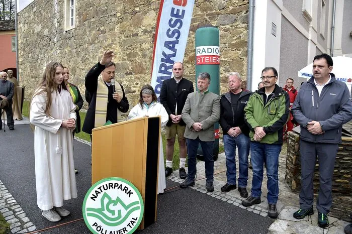 Aus vielen Teilen der Steiermark kamen ca. 3500 Wanderer nach Pöllau