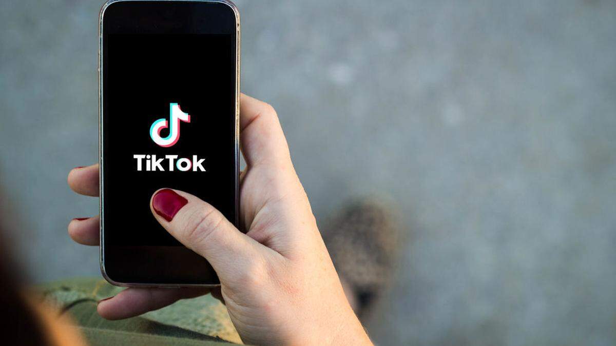 Die Videoplattform TikTok ist vor allem bei jungen Menschen ausgesprochen beliebt. Für Nadine Pircher aus Öblarn ist die Plattform zu einer Leidenschaft geworden - und  das höchst erfolgreich. Mehr als 99.000 User folgen ihr