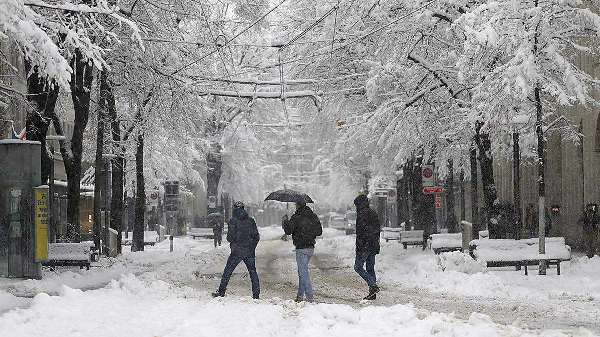 Schneefall in Zürich