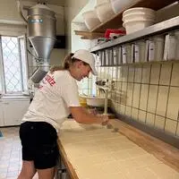 Jennifer Lueger aus St. Jakob im Walde tritt als erste steirische Bäckerin bei den WorldSkills in Shanghai an