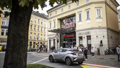 Vor 20 Jahren wurden die City Arkaden eröffnet. Der Bau stieß im Vorfeld auf massiven Widerstand