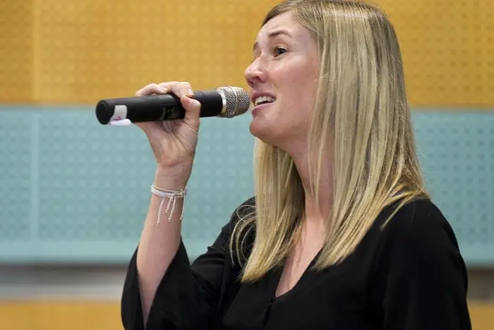 ...während Johanna Schwandter mit Gabrielas Sång stimmlich glänzte.