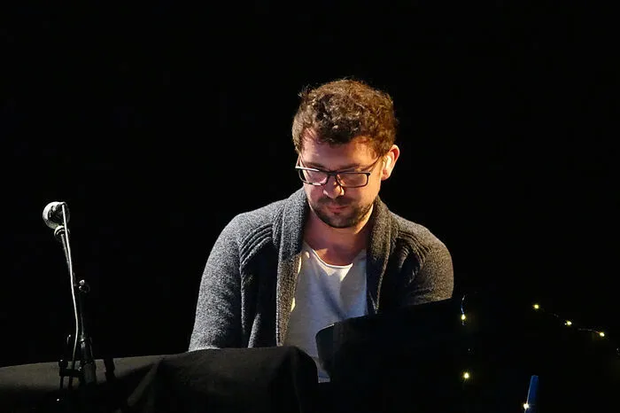 ...begleitet  von Roman Steinkogler am Klavier.