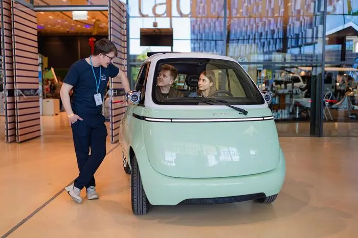Ausgefallene Autos gehören ebenso zur Messe