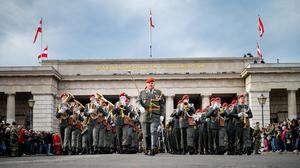 Am Nationalfeiertag lädt das Bundesheer am Wiener Heldenplatz und in Salzburg wie gewohnt zu einer Informations- und Leistungsschau