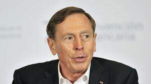  David Petraeus |  David Petraeus