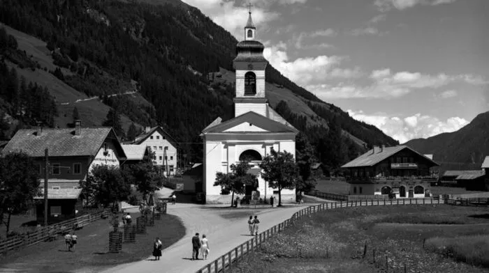 Viele Aufnahmen sind im Buch "Defereggen in Osttirol" zu finden