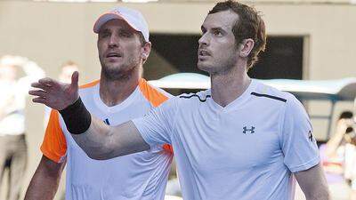 Andy Murray (rechts) muss sich verabschieden, Mischa Zverev spielt weiter